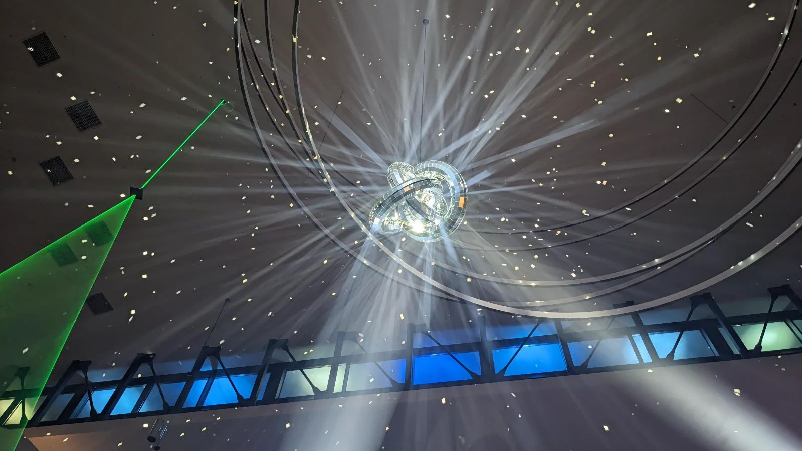 Sparkly Borromean rings floating above the rocket