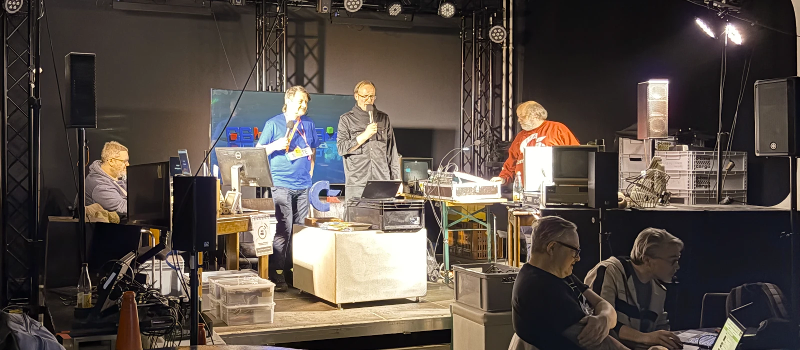 The organizer area of BCC 2026 with Thunder.bird and TheRyk, the presenter of the event.