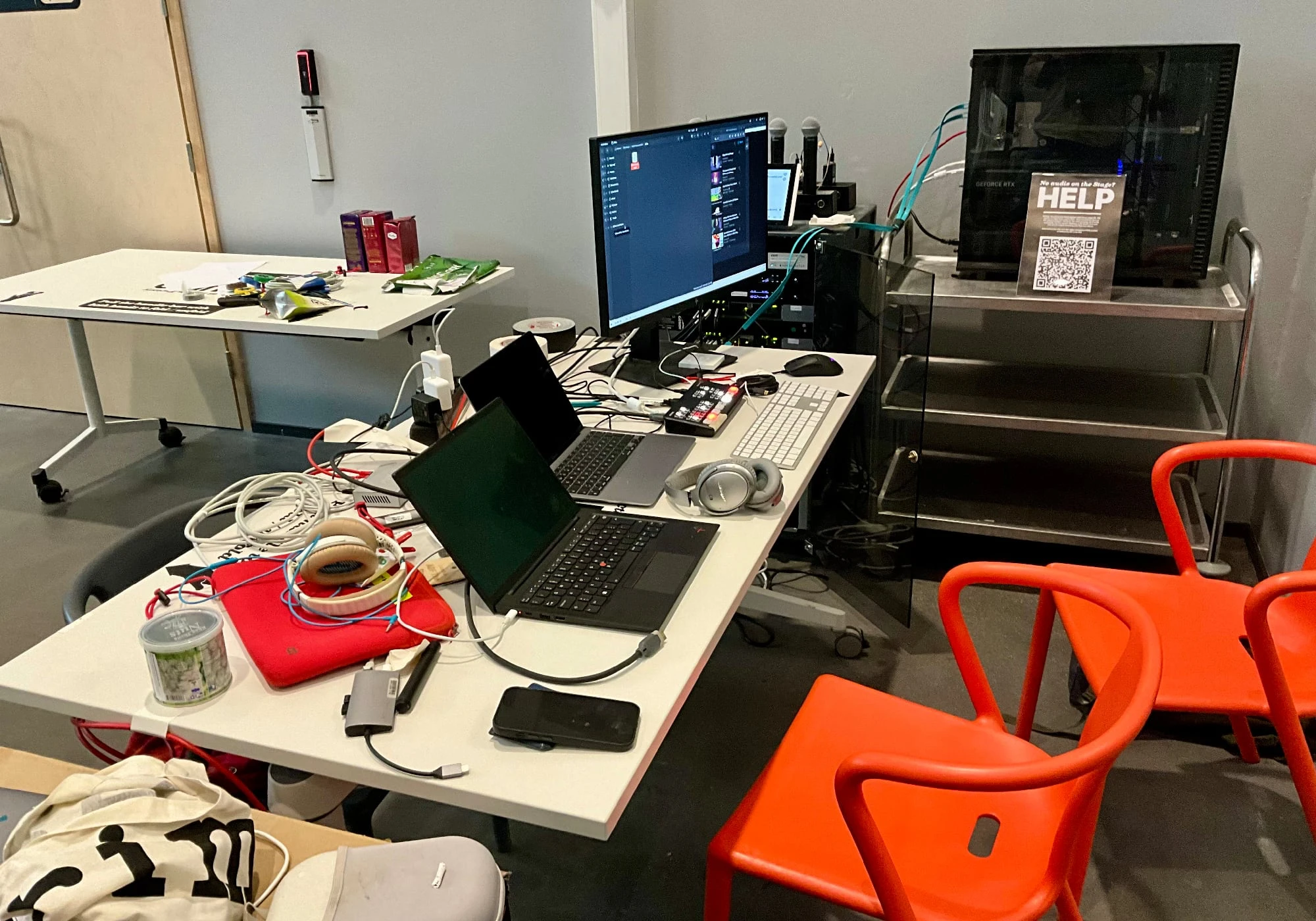 The competition machine ran Linux