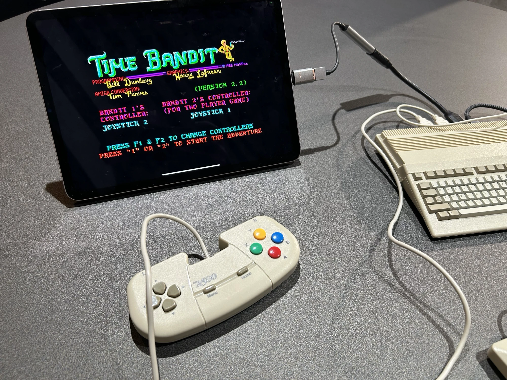 TheA500mini showing the title screen of Time Bandit